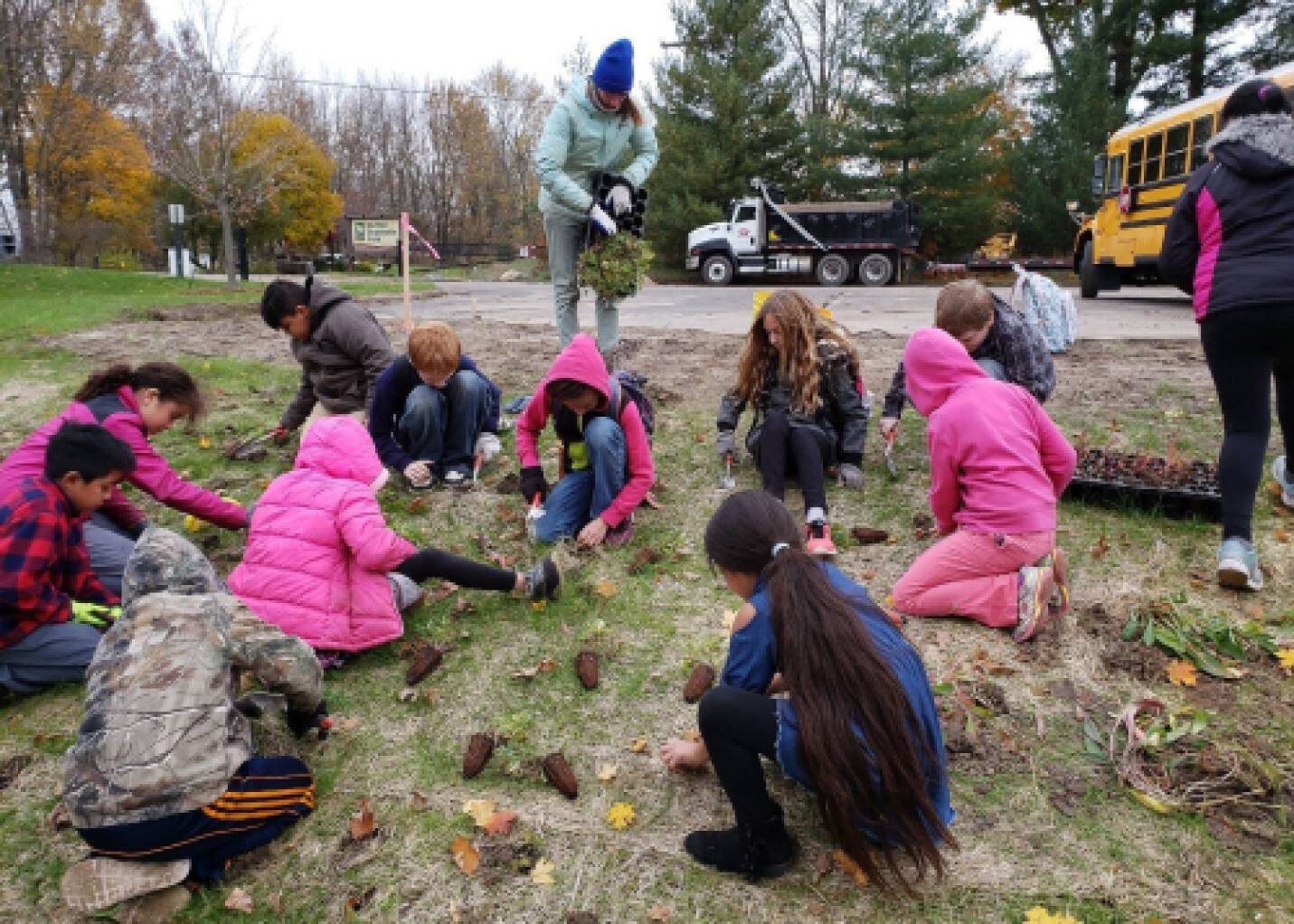 Godfrey Lee Elementary students plant native plants